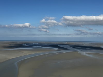 48.63590277777778,-1.51221111111111