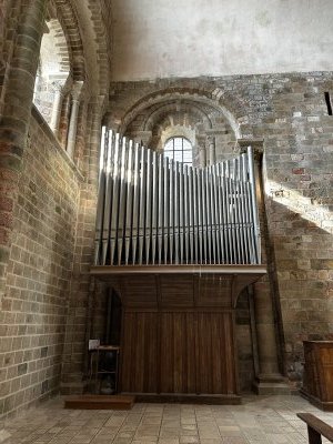 48.63606388888889,-1.51158888888889