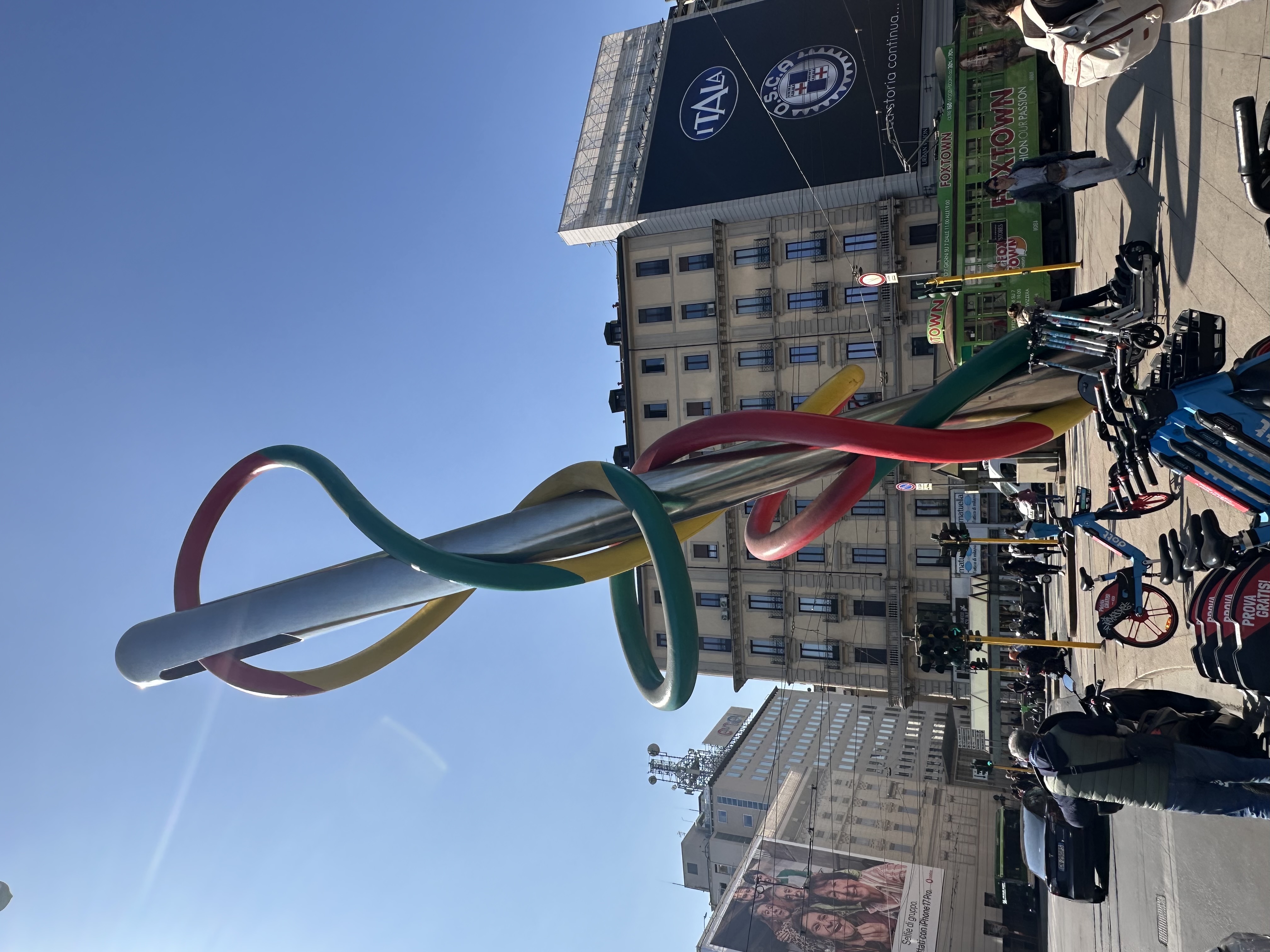 Vue générale de Du côté de Piazzale Luigi Cadorna