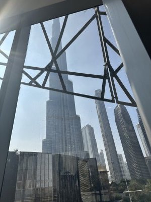 25.19962222222222,55.27569166666667