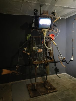 41.32658767694445,19.81943130472222