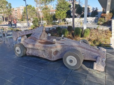 41.32944444444445,19.81805555555556