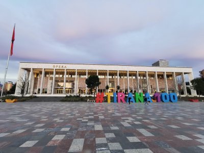 41.32871627805556,19.8185157775