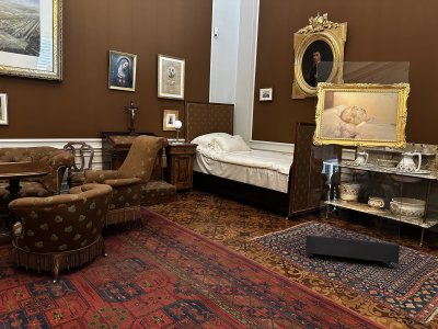 48.185425,16.31150277777778