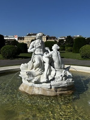 48.20500555555556,16.36096388888889