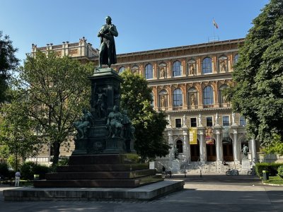 48.20229722222223,16.36544722222222