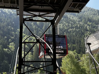 45.91819444444445,6.87018888888889