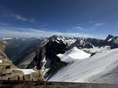 45.87934444444444,6.887075