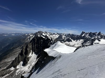 45.87956111111111,6.88723333333333