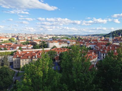 50.09188079833334,14.40638637527778