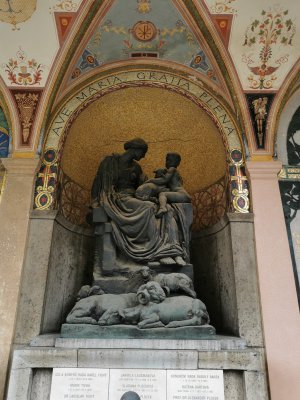 50.06486129749999,14.41816806777778