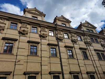 50.0865325925,14.41496467583333