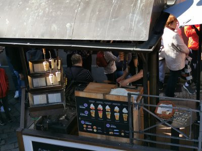 50.0872268675,14.40719699833333