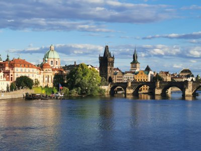 Tour du pont de la Vieille Ville
