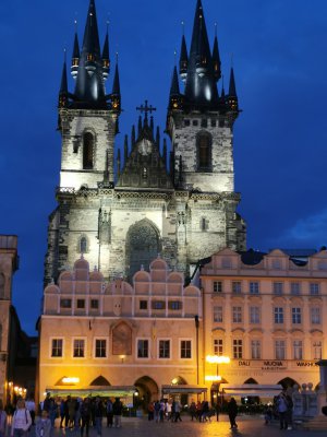 50.08739089944444,14.42121410361111