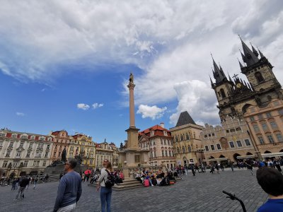 50.08739089944444,14.42121410361111