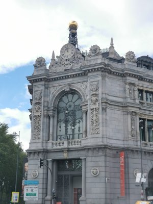 40.41893768305555,-3.69372868527778