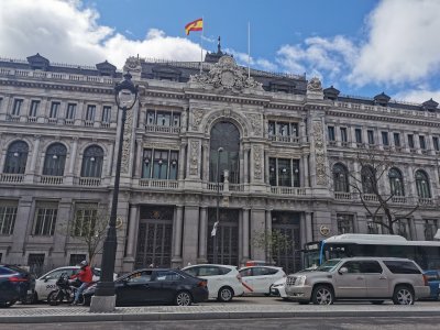 40.41833333333333,-3.69583333333333