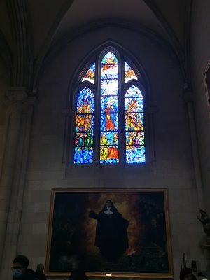 40.41555404638888,-3.714294195