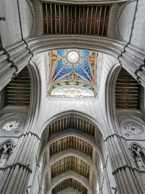 40.4156036375,-3.71436691277778