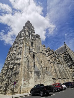 47.39533996555556,0.69390720111111