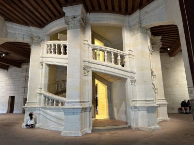 47.61571111111111,1.51743333333333