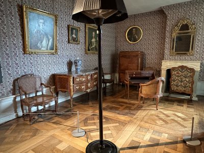 47.61496388888889,1.51763611111111