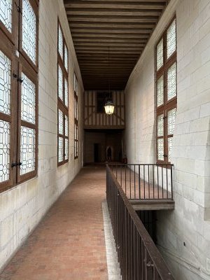 47.61660277777778,1.51720833333333