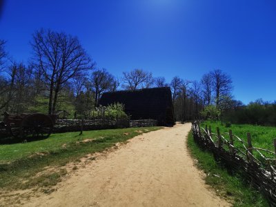 47.58498764027778,3.16174173333333