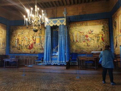 47.7700004575,2.37186861027778