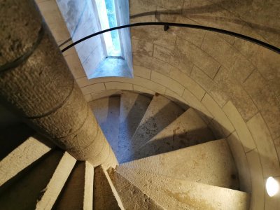 47.7700004575,2.37186861027778