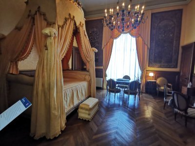 47.76771926861111,2.37556362138889