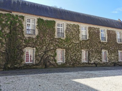 47.76761245722222,2.37576174722222