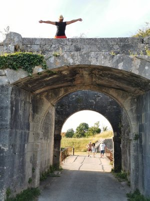 45.88871383666667,-1.19158983222222