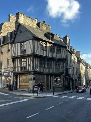 48.45364722222222,-2.04581666666667