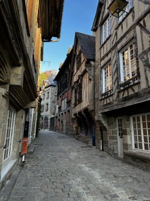 48.456375,-2.03846388888889