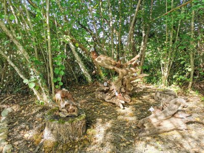 42.98392486555556,1.78373682472222