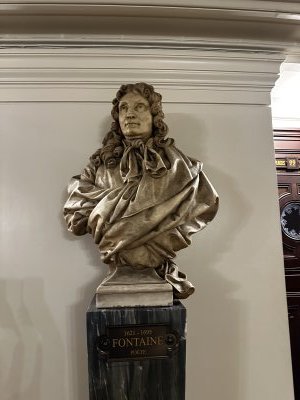 48.87189444444444,2.33234722222222