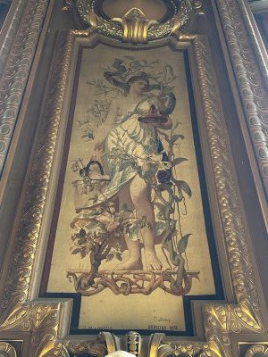 48.87208055555556,2.33274722222222