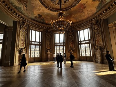 48.87213055555556,2.33250277777778