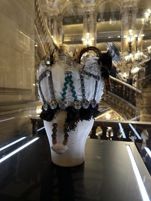 48.87096111111111,2.33258055555556