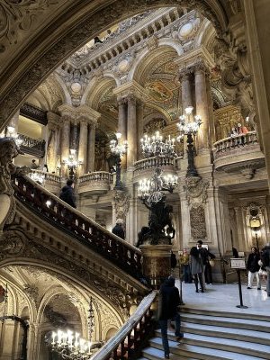 48.87170277777778,2.33185833333333