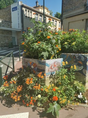 48.80370712277777,2.26725196833333