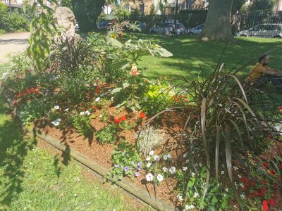 48.80354690527778,2.26878142333333