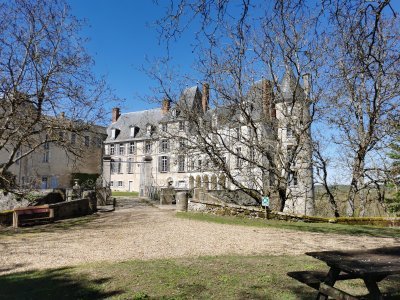 47.64946746805555,2.68226480472222