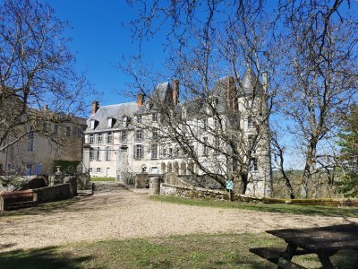 47.64946746805555,2.68226480472222