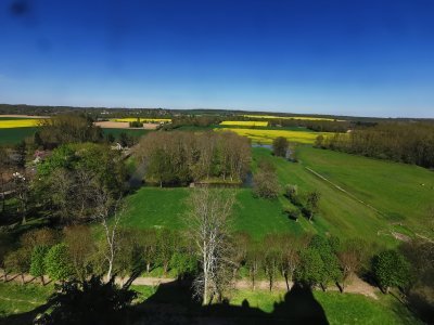 47.65399169916667,2.72590851777778