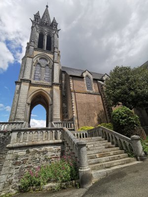 48.18468856805555,-0.12713010583333