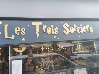 47.3950653075,0.68534517277778