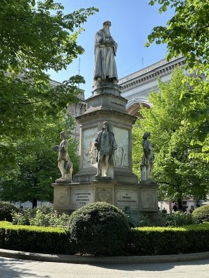 45.46711666666667,9.18997777777778